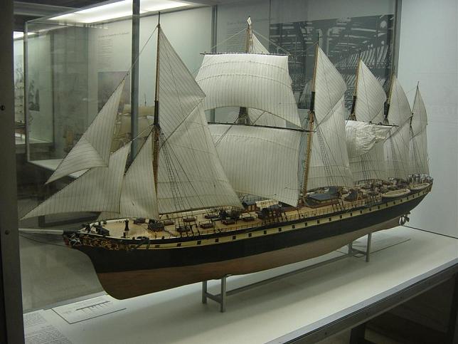 4 masts.JPG
